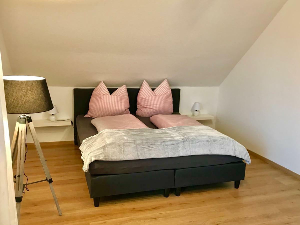 Grosses 1-Zimmer Wohlfuhl-Appartement Rednitzhembach Екстериор снимка
