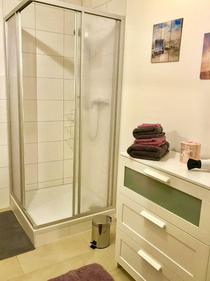 Grosses 1-Zimmer Wohlfuhl-Appartement Rednitzhembach Екстериор снимка